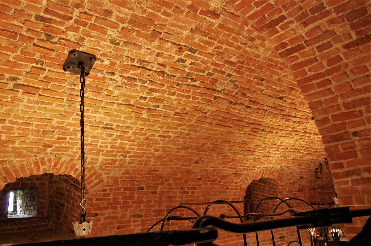Арочный потолок в Музее шоколада - Валерий Новиков