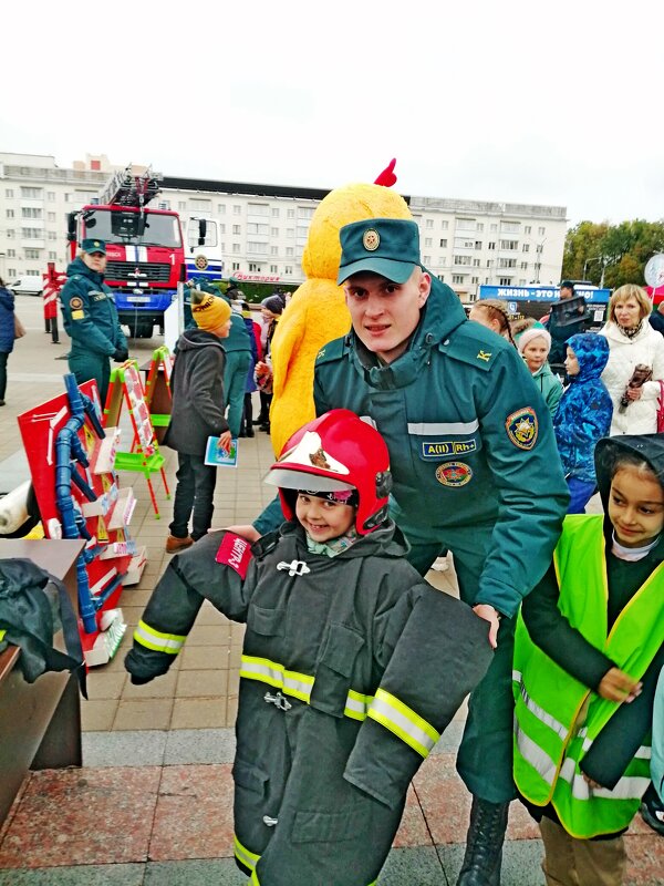 Будущий пожарник. - Vladimir Semenchukov