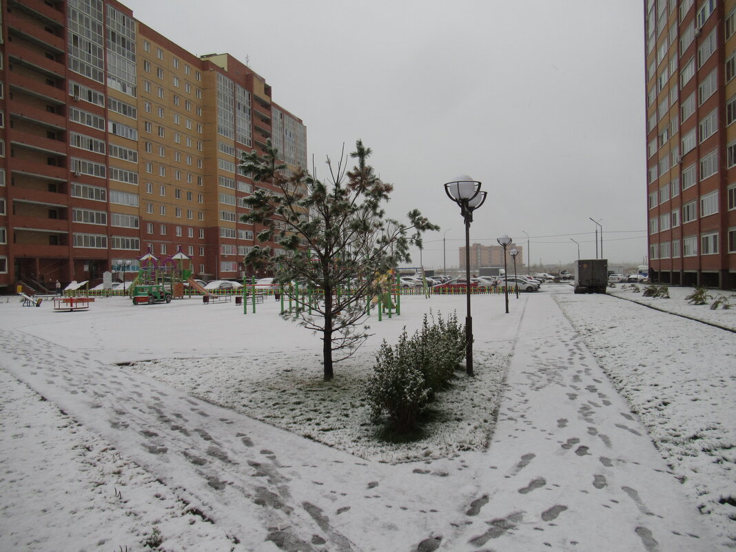 Зима в конце сентября - Андрей Макурин