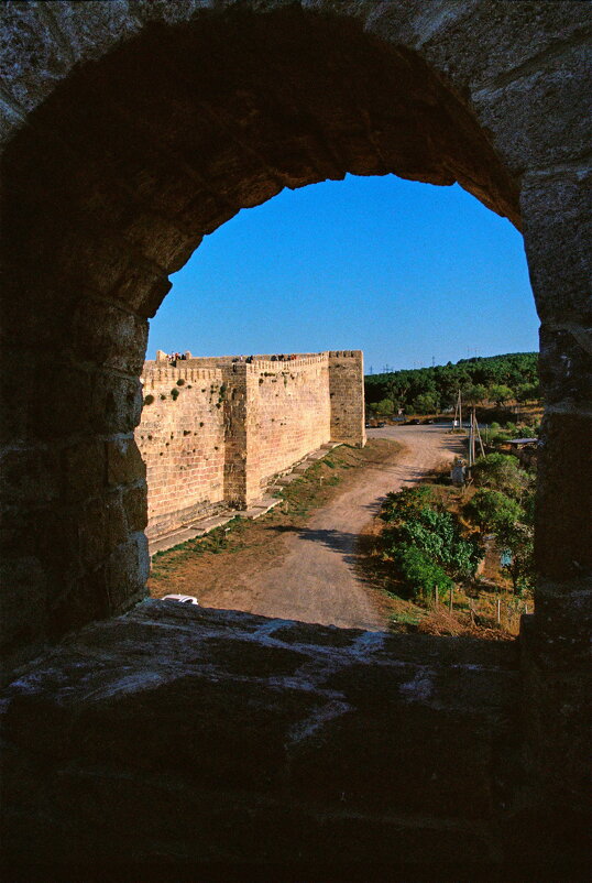 Крепость Нарын - Кала, западная стена - M Marikfoto