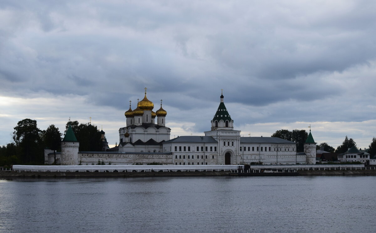 Кострома золотое кольцо России Ипатьевский монастырь