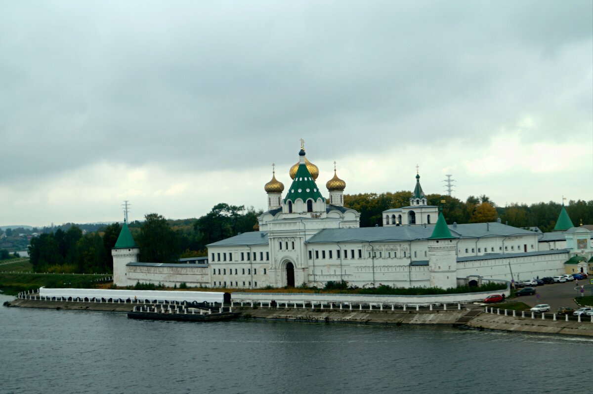 Кострома. Ипатьевский монастырь - Gal` ka