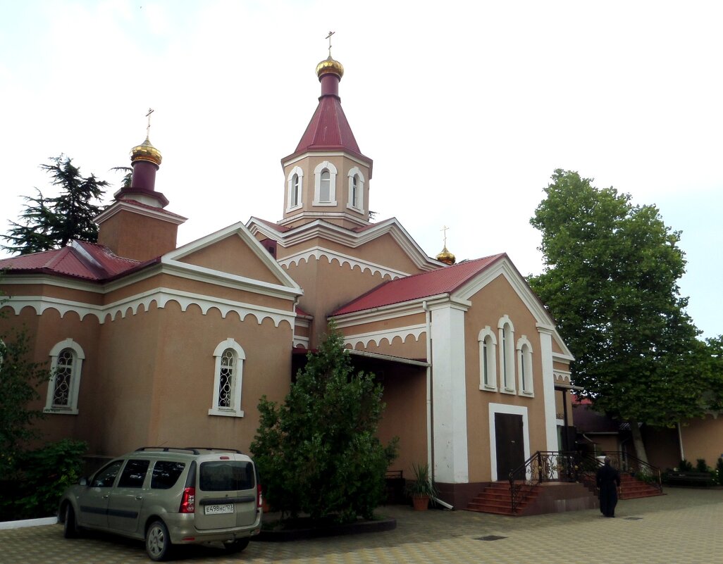 Церковный дворик - MarinaKiseleva 