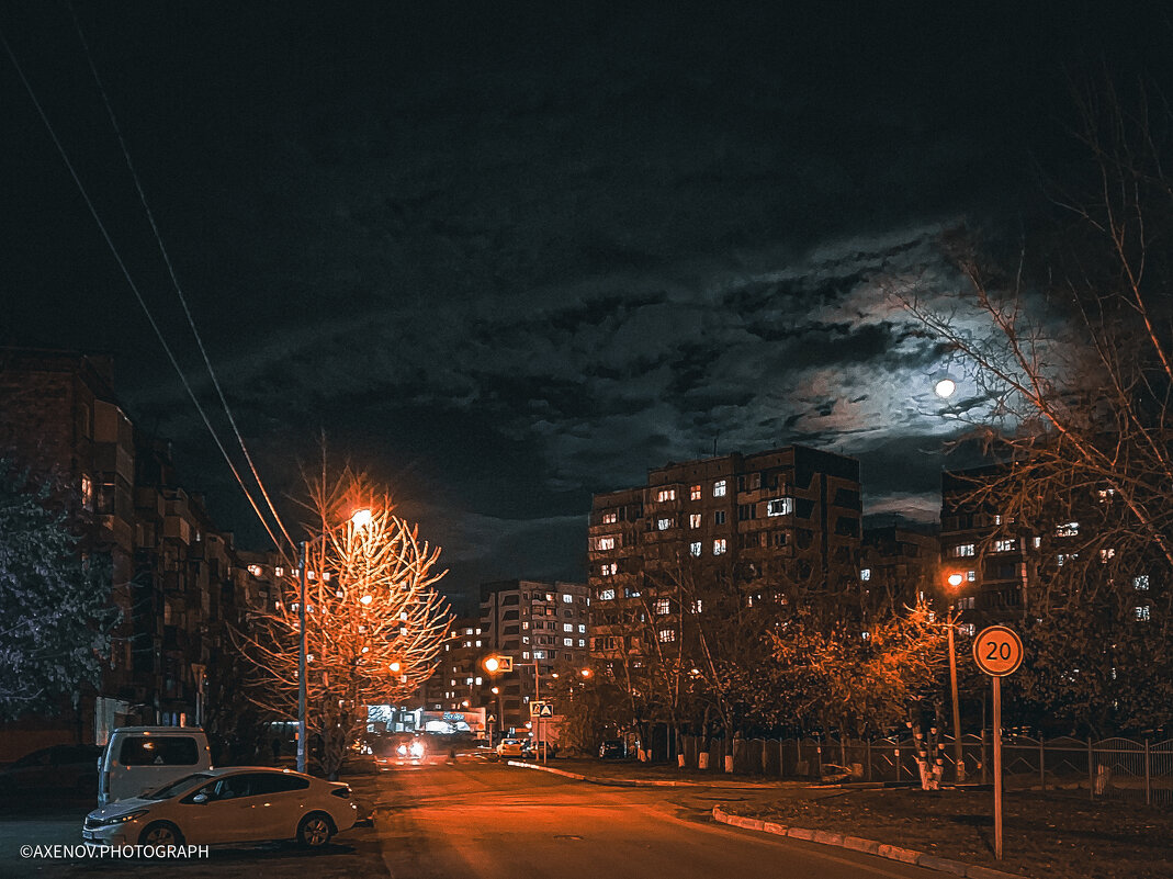Вечер в Красноярске - Андрей Аксенов