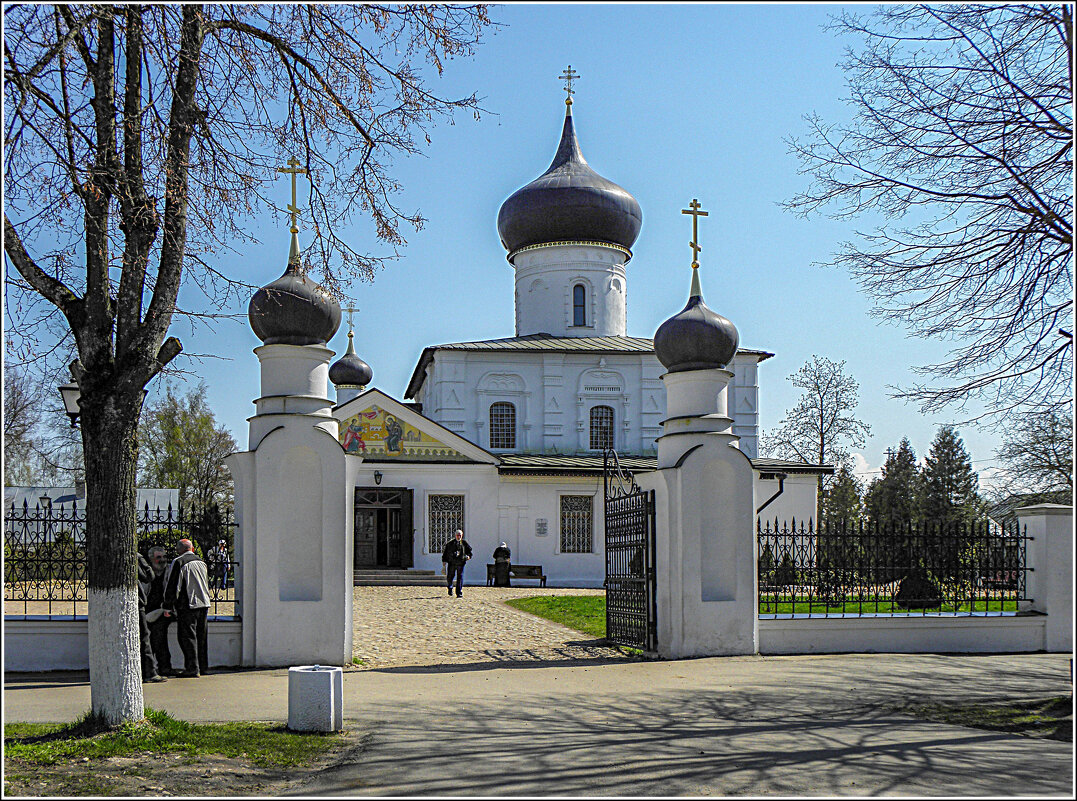 Церковь Георгия Победоносца в Старой Руссе - Любовь Зинченко 