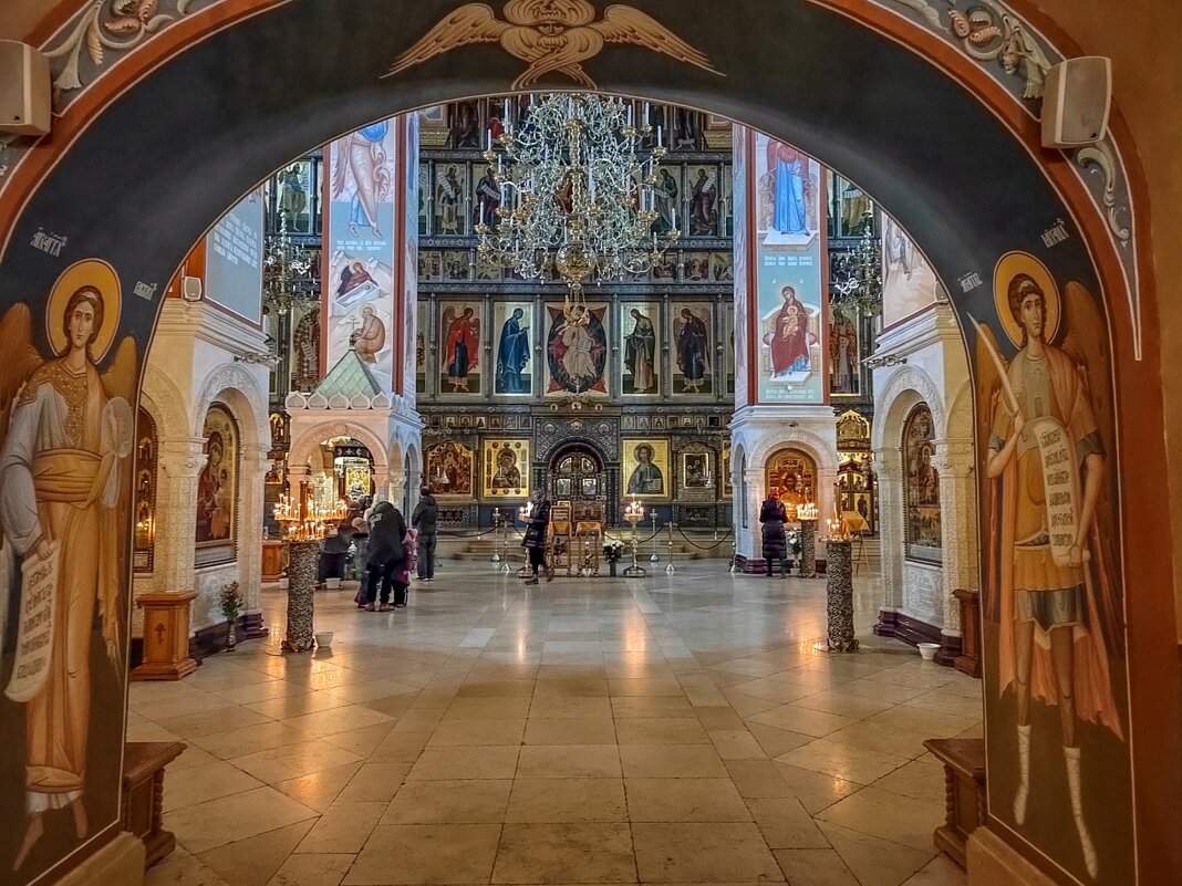 Интерьер Зачатьевского монастыря - Георгий А