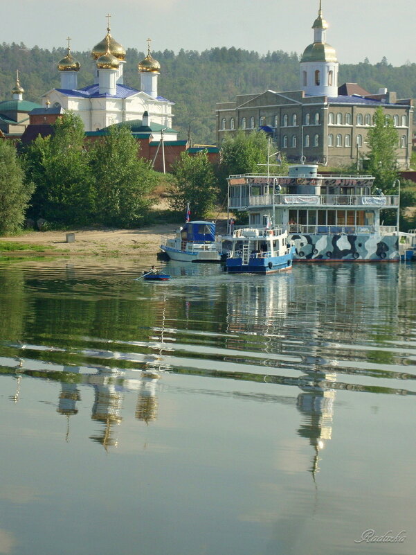 По берегу Волги. Храм 1846г - Raduzka (Надежда Веркина)