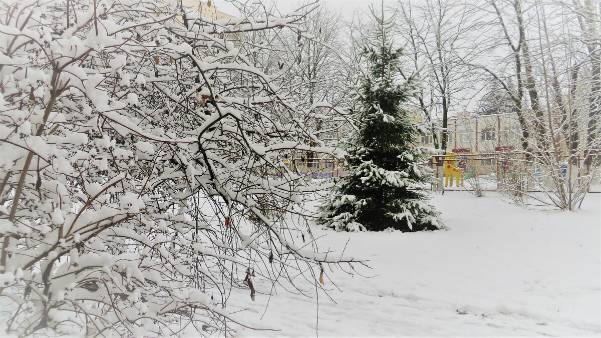 Городской пейзаж - Ирина Олехнович