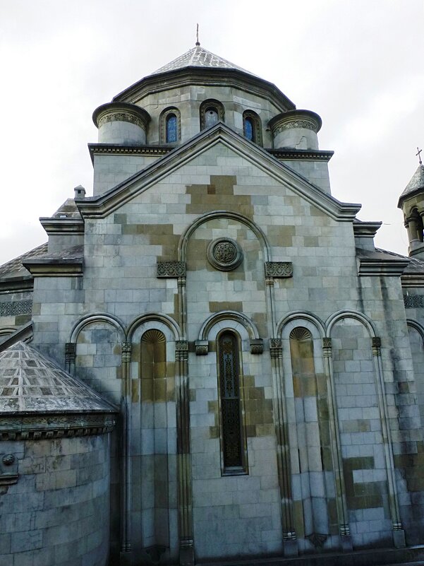 Церковь святой Рипсиме в Ялте - Лидия Бусурина