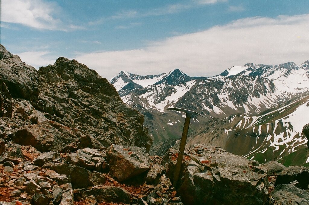 ПО ВЫСОКИМ ГОРАМ, прощай Киргизия, перевал - 3900 м. - Виктор Осипчук