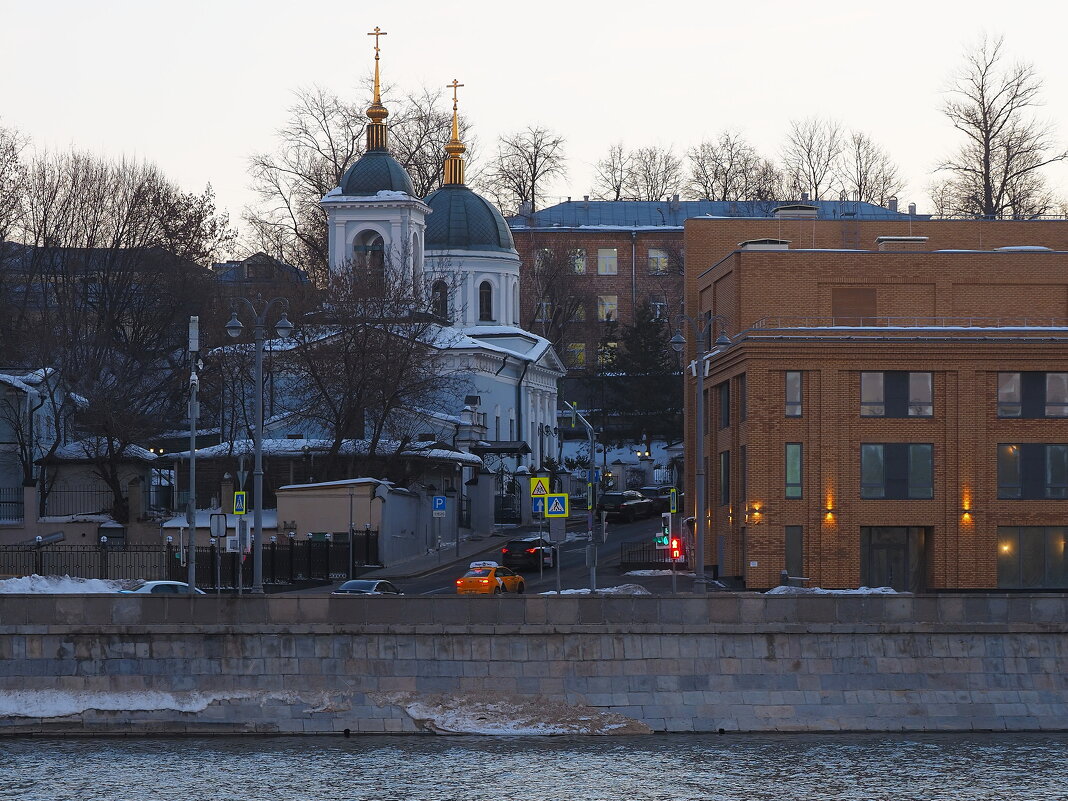 Из прогулок по Москве - Евгений Седов