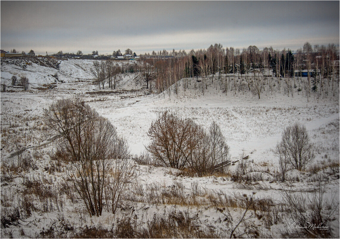 "Графика зимы. К мостку"© - Владимир Макаров