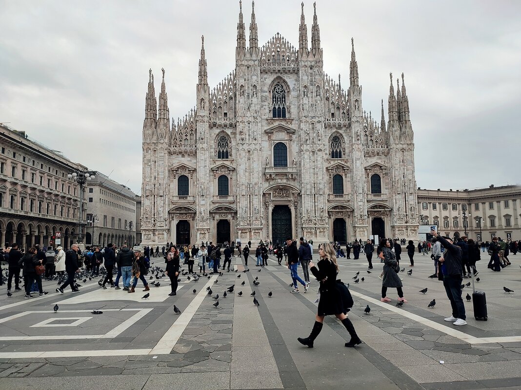 Собор Duomo di Milano Милан Италия - wea *