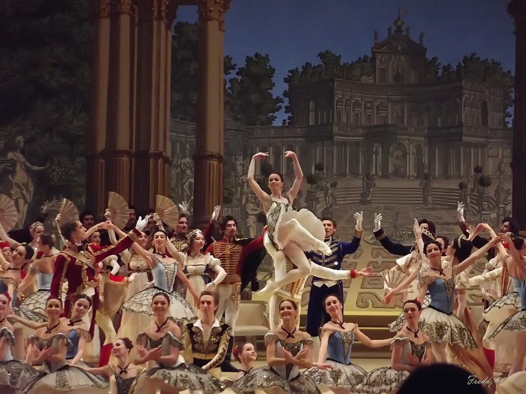 Большое классическое па из балета "Пахита", Большой театр - Freddy 97