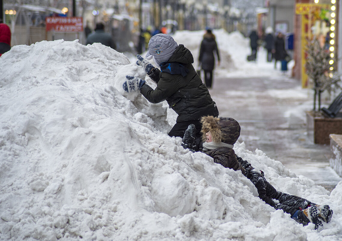 Зимние забавы городских детей(2) - Александр Степовой 