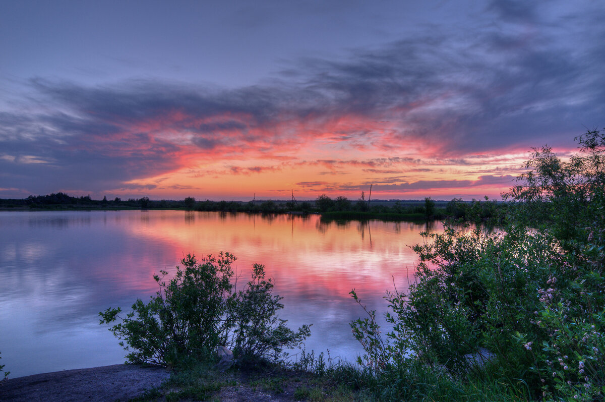 Закат над озером - Юрий Никитенко