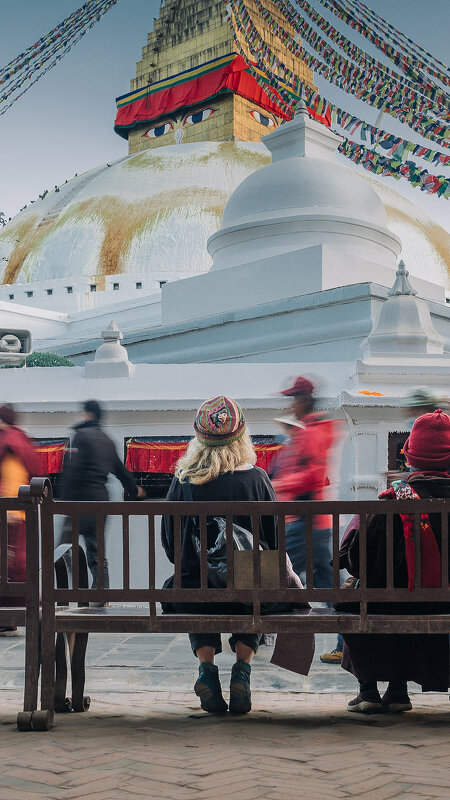 Boudhanath stupa morning kora - Max Samadhi