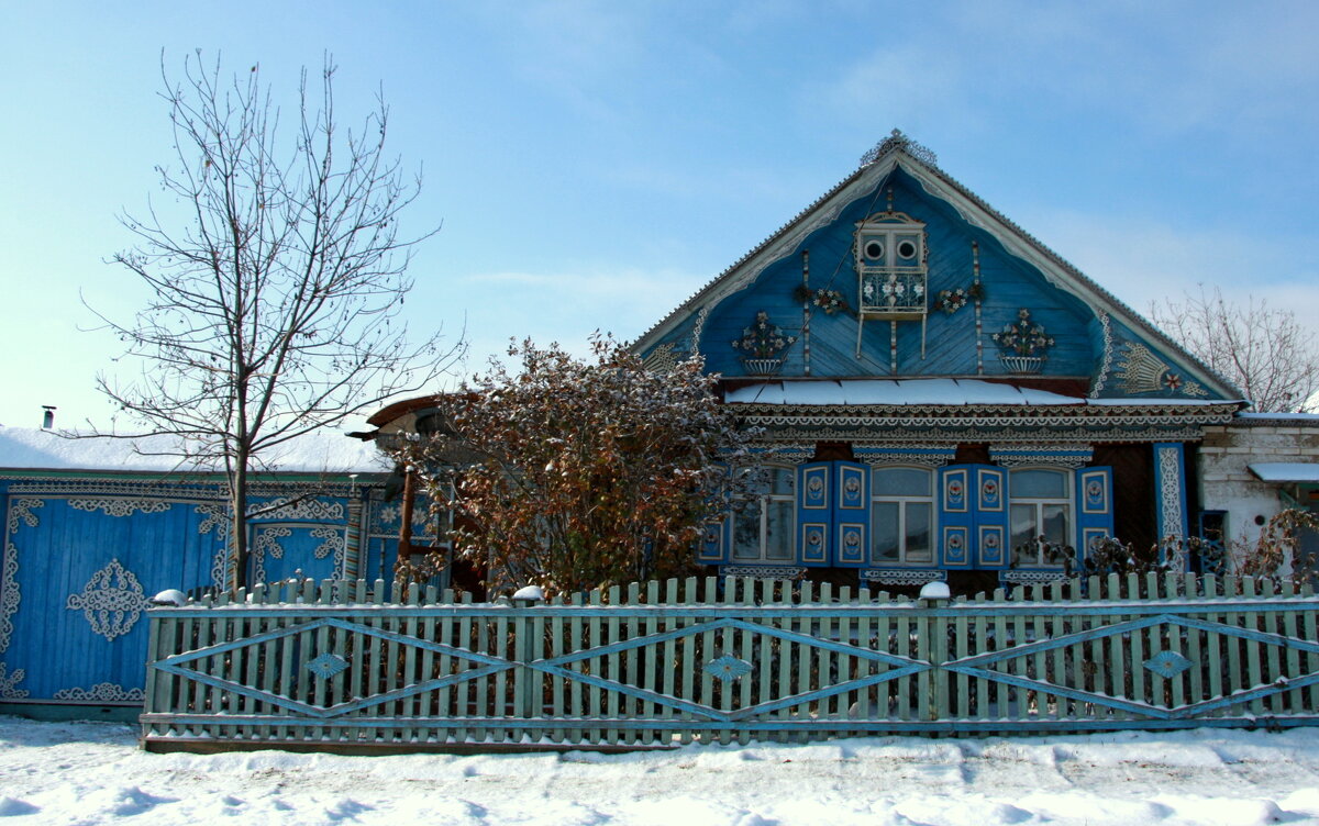 Дом с балкончиком - Нэля Лысенко