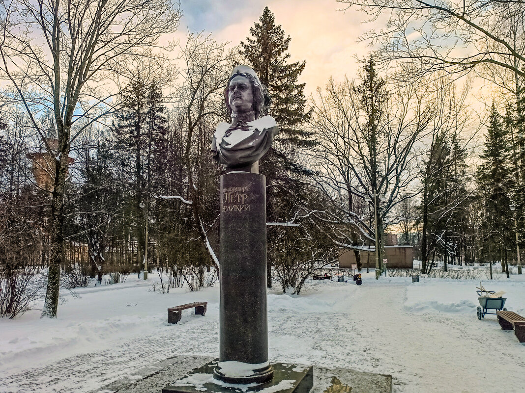 Памятник Петру Первому - Стальбаум Юрий 