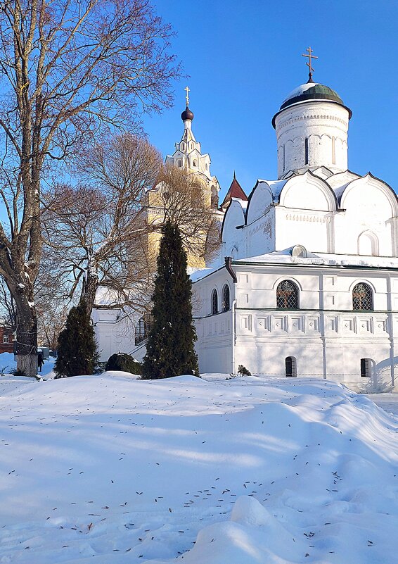Благовещенский монастырь (Киржач) - Любовь 