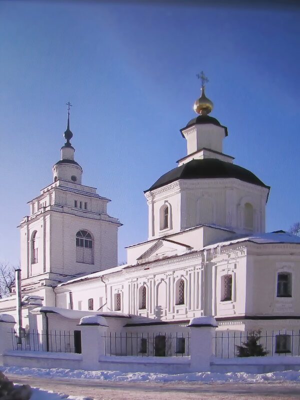 Церковь Покрова Пресвятой Богородицы в Рузе - Людмила Смородинская