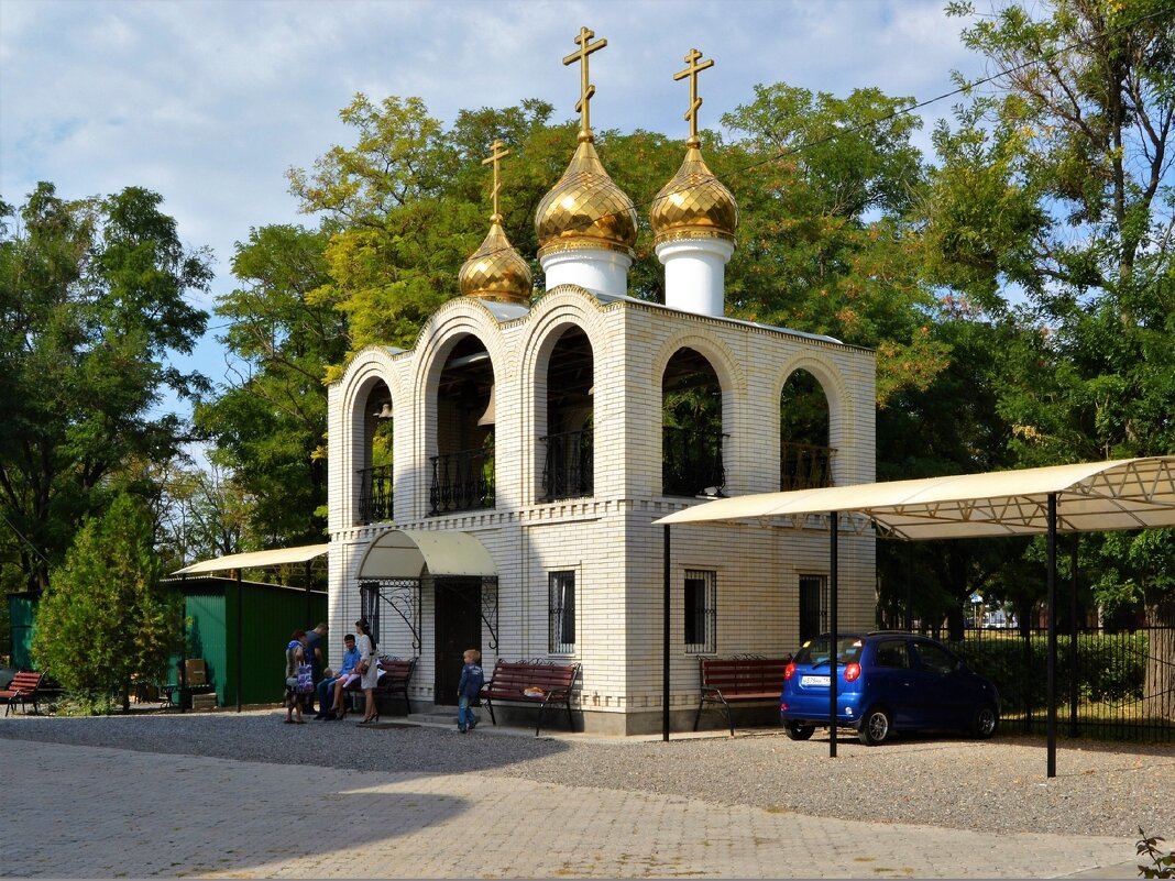 Таганрог. Звонница Одигитриевской церкви. - Пётр Чернега