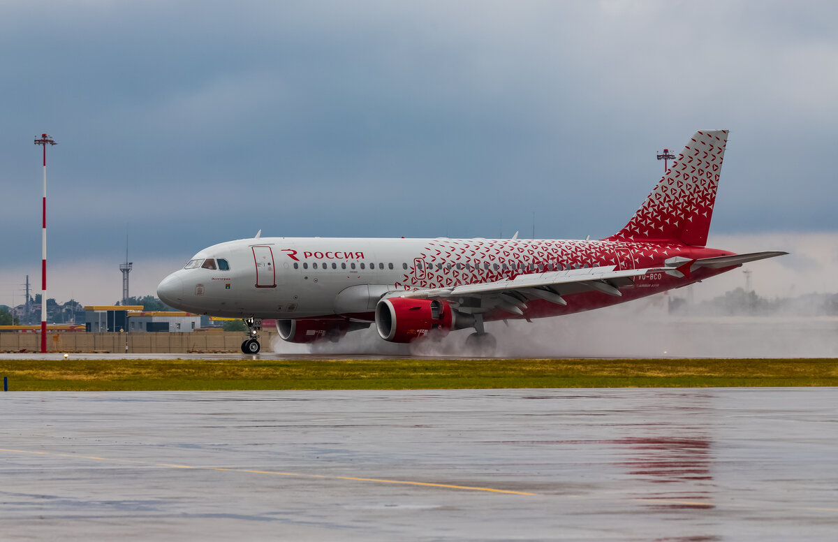 Rossiya Airlines - Airbus A319 - Roman Galkov