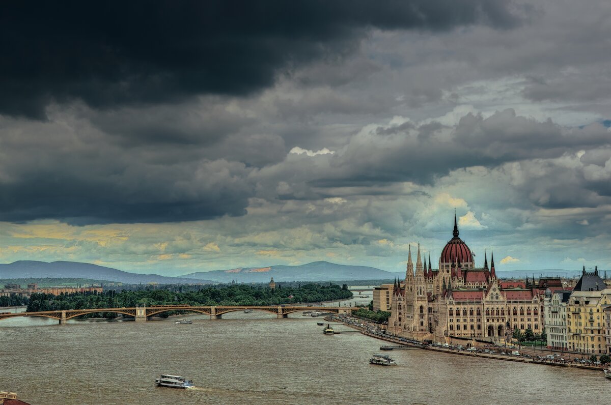 Парламент* Венгрии.* Будапешт *Дунай - ujgcvbif 