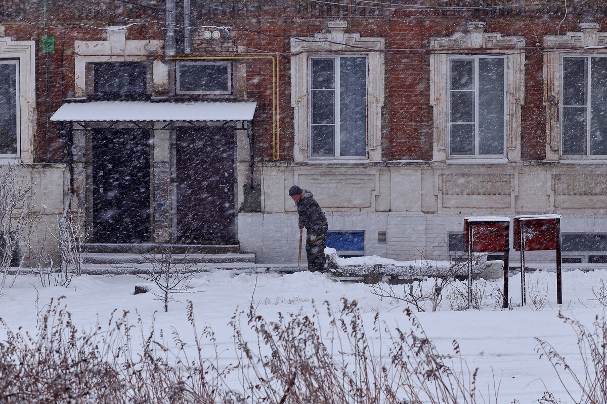 Уборка снега - Юрий Гайворонский