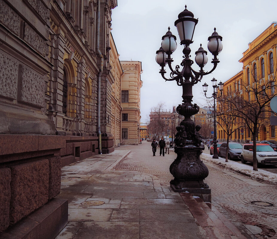 Санкт-Петербург. Соляной переулок. - Магомед .