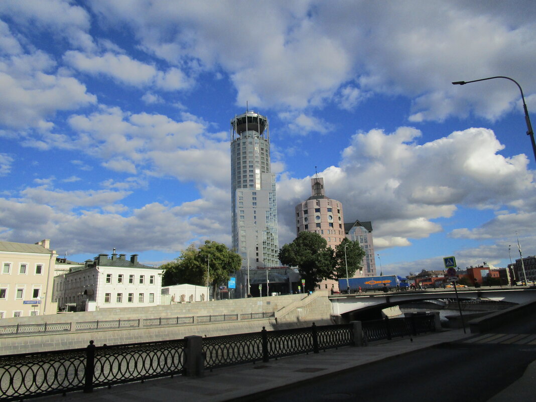 проездом в Москве - Елена Шаламова