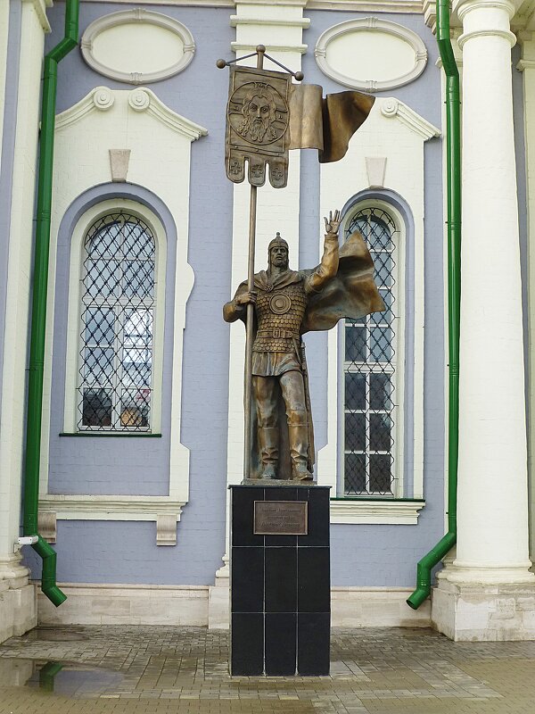 Памятник Дмитрию Донскому в Тульском Кремле - Лидия Бусурина