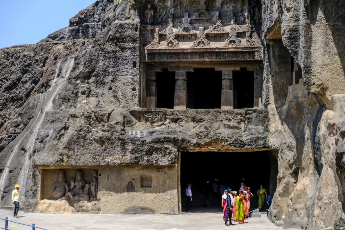 Пещерный храмовый комплекс Эллора - Георгий А