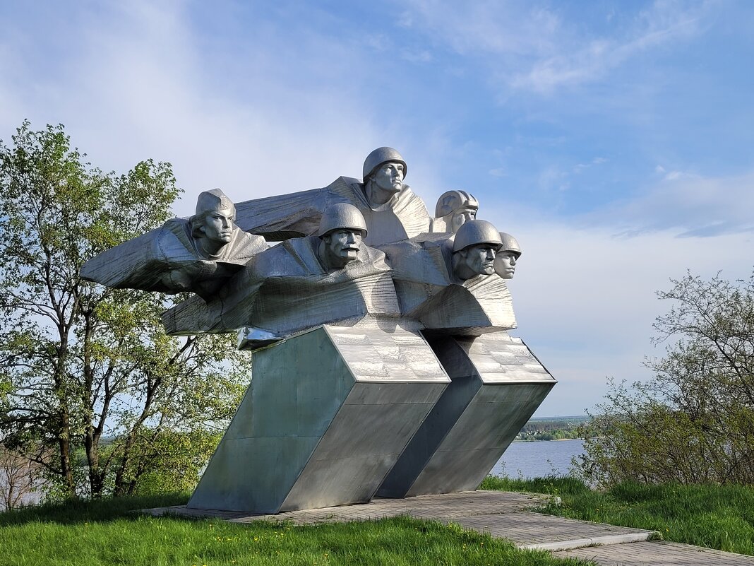 Памятник на Шиловском плацдарме - Татьяна 