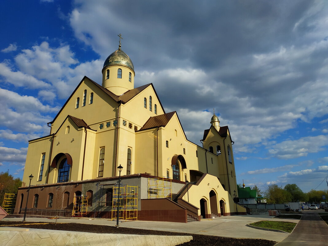 Храм - Андрей Лукьянов