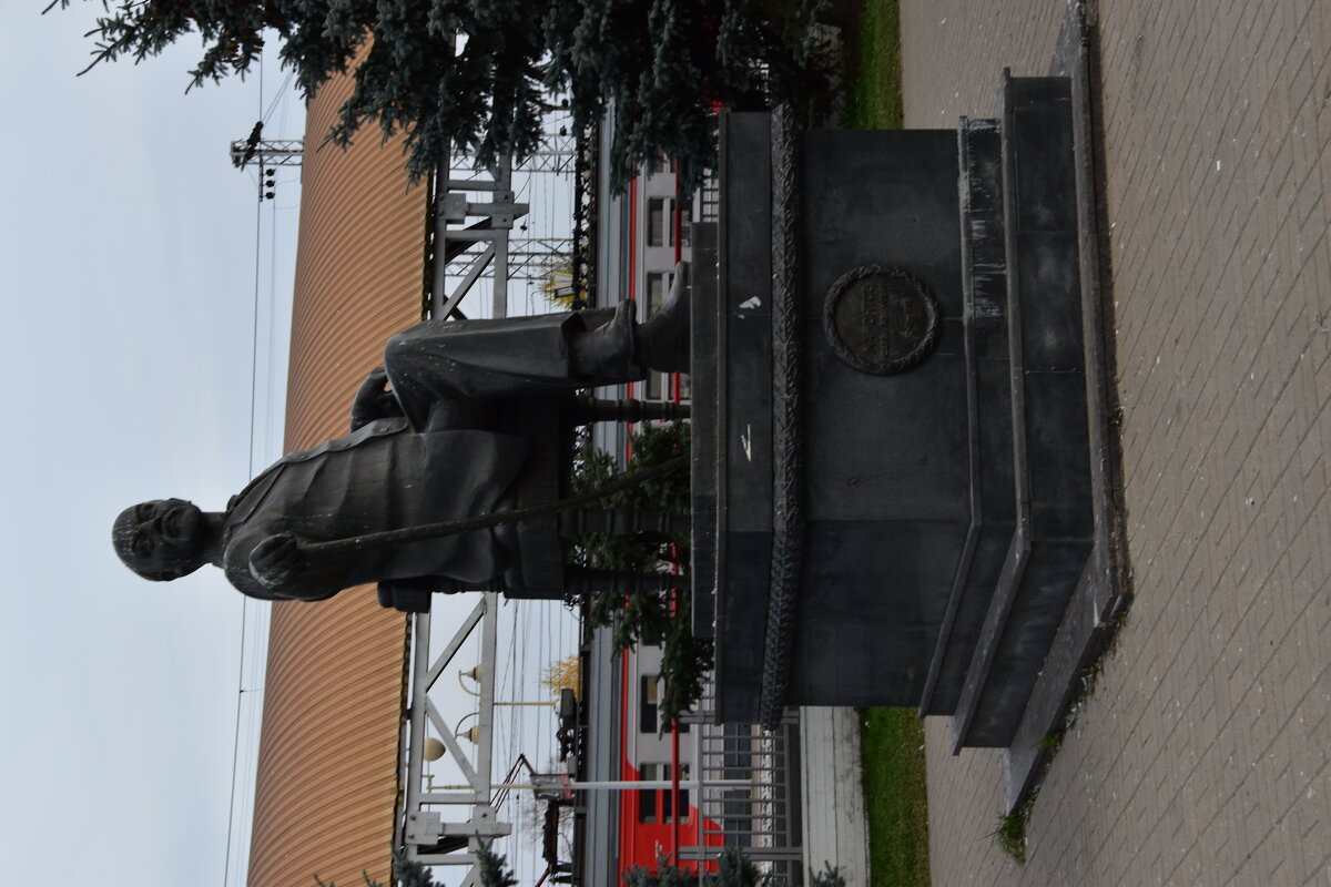 Памятник Савве Мамонтову Сергиев посад - Александр Качалин