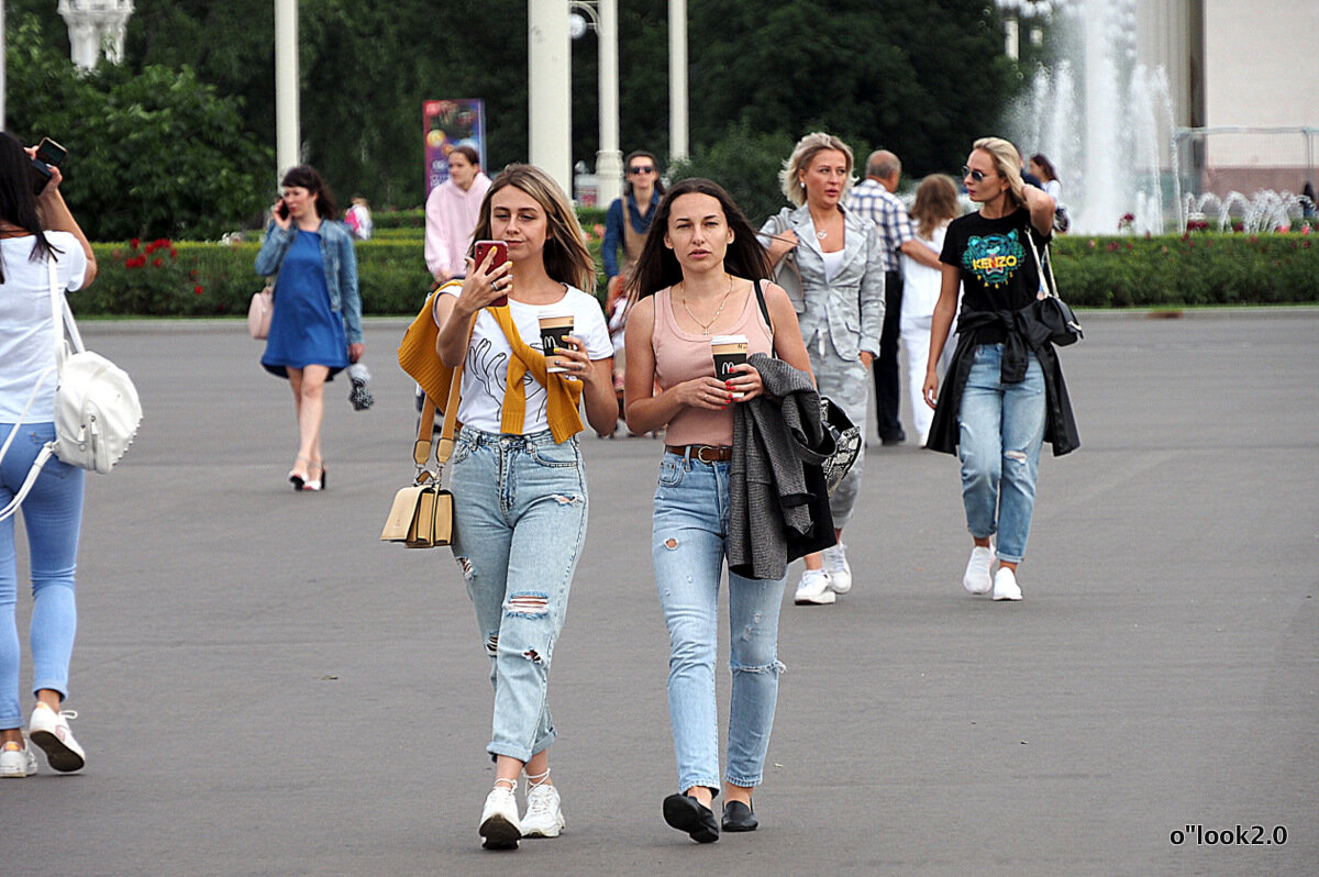 все как у всех мода улиц - Олег Лукьянов