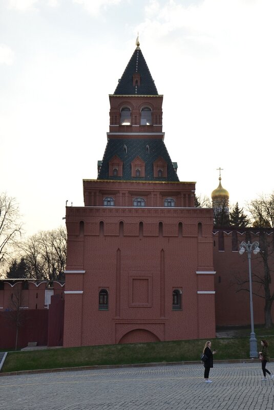 МОСКВА, прогулка. - Виктор Осипчук