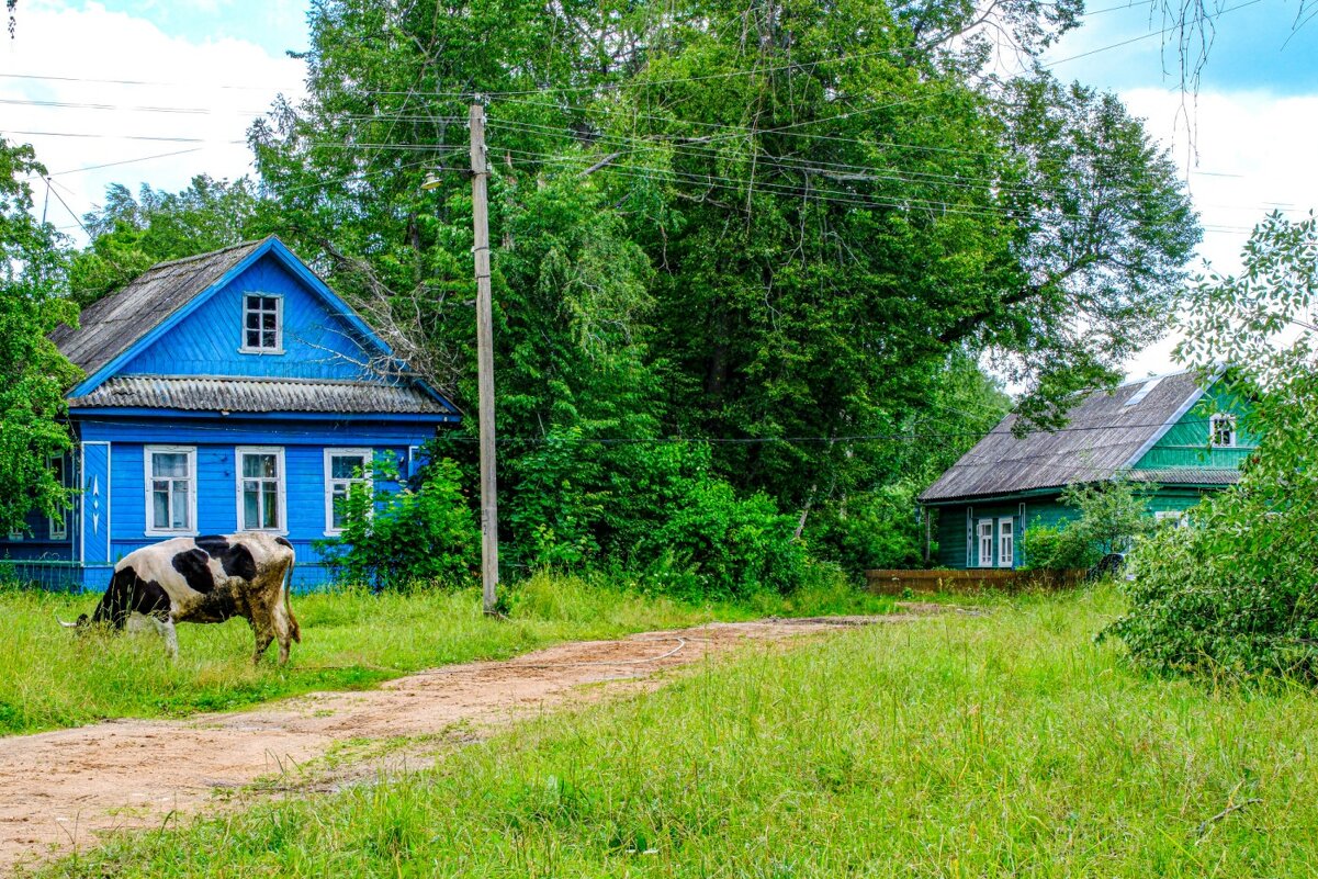 В селе Красное - Георгий А