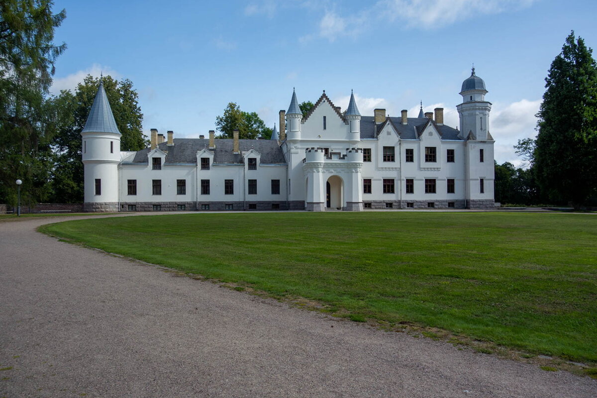 Замок в Алатскиви, Эстония - Геннадий Порохов