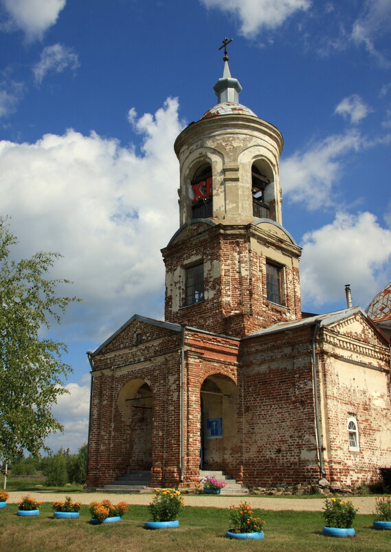 Церковь в Краснополье - Нэля Лысенко