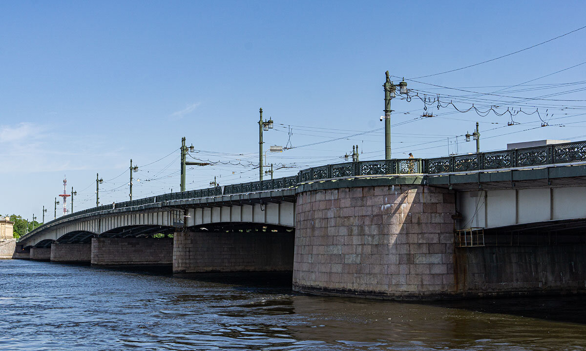 Литейный мост - Ирина Соловьёва
