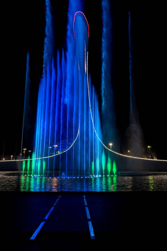 Олимпийский Парк , поющие фонтаны - Дмитрий Лупандин