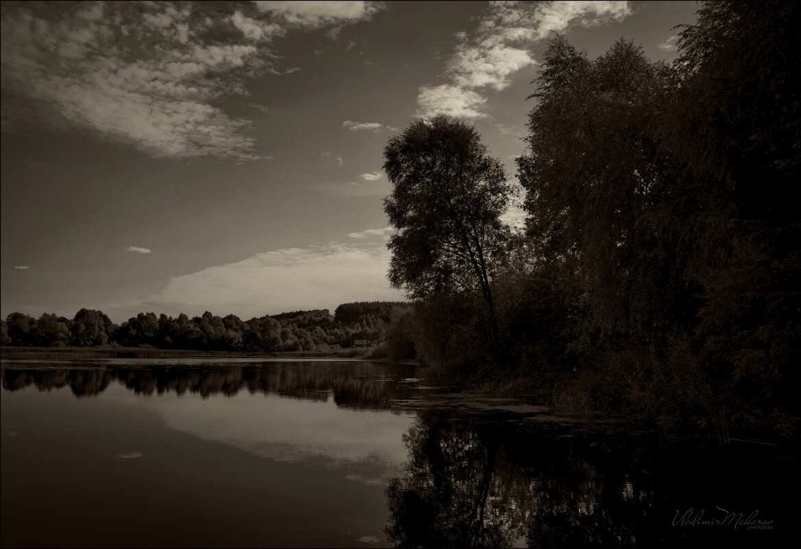 "Тишина у озера"© - Владимир Макаров
