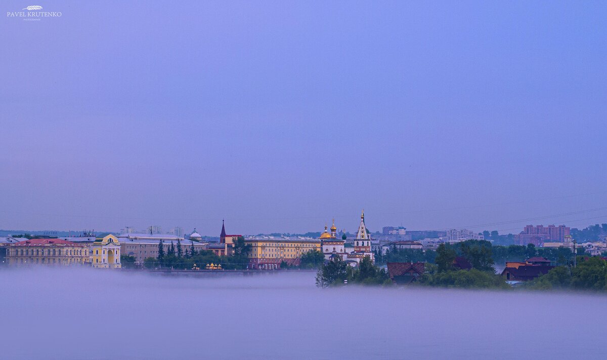 Туман над Ангарой - Павел Крутенко