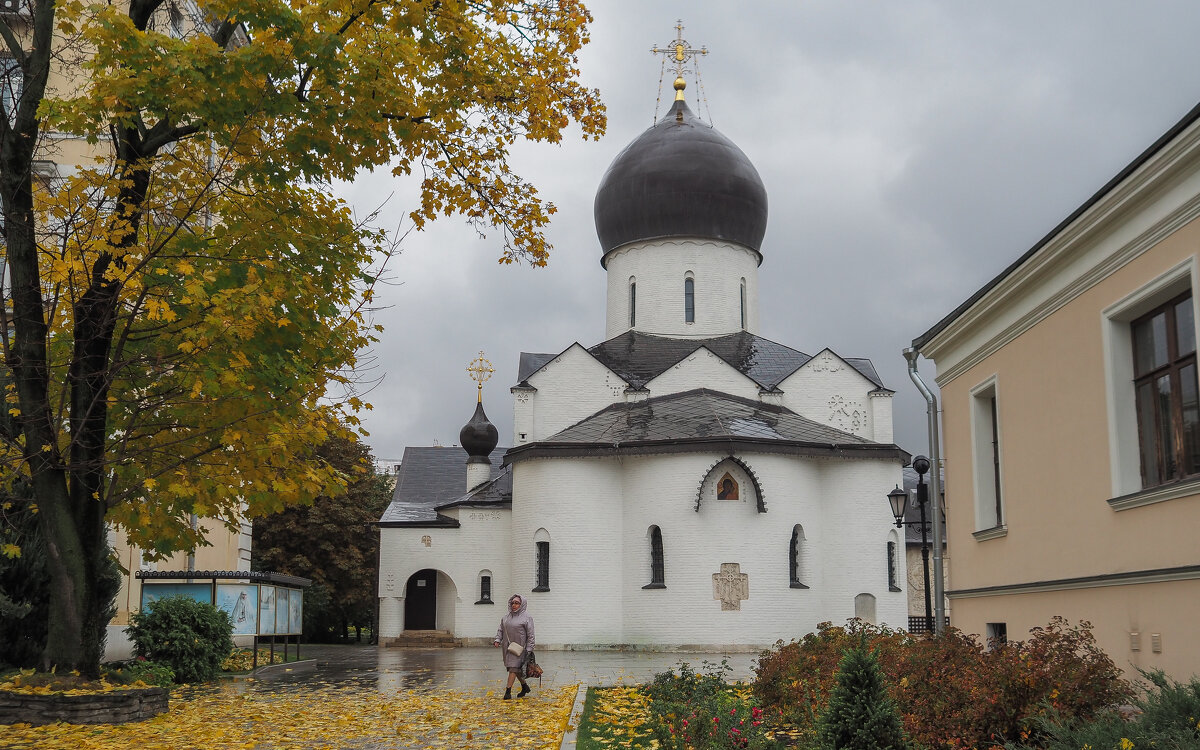 В Марфо-Мариинской Обители - юрий поляков