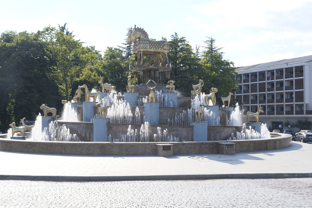 Центральный фонтан в Кутаиси - esadesign Егерев