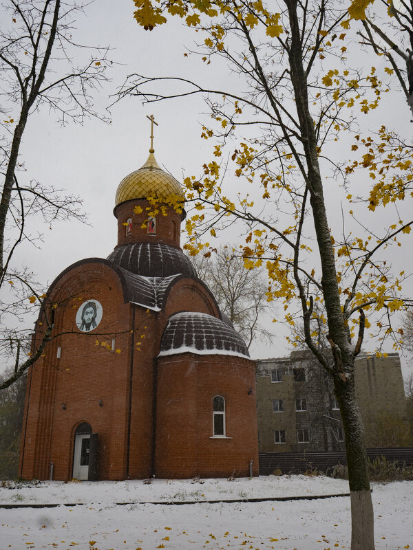 Церковь Воина в Парке Соловьи - Евгений 