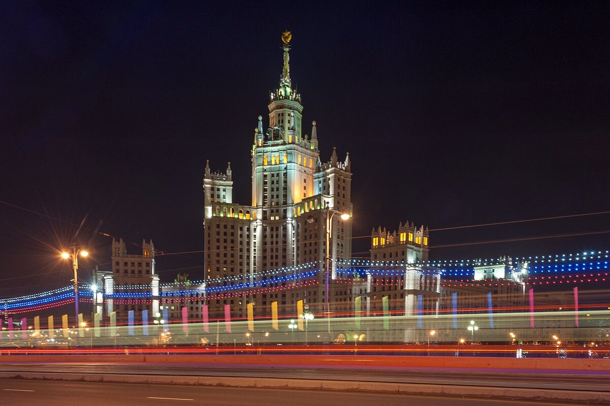 Предновогодняя Москва - Валерий Иванович