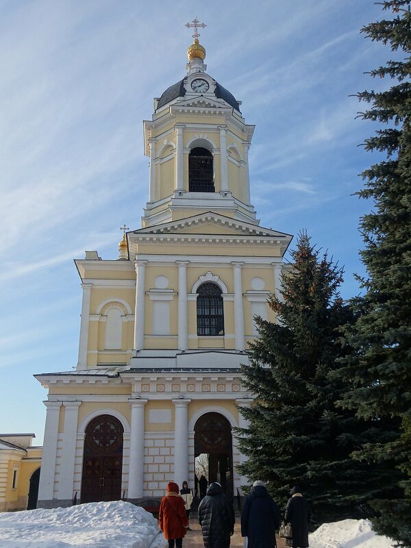 Колокольня Высоцкого монастыря в Серпухове - Лидия Бусурина